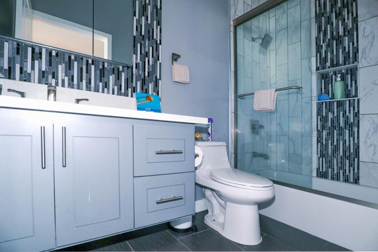 Lucky Charm 4 Bedroom Mid-city Hébergement de vacances *